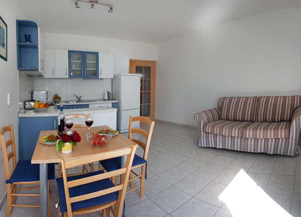 Apartment Firule Sandy Beach Split Exteriör bild
