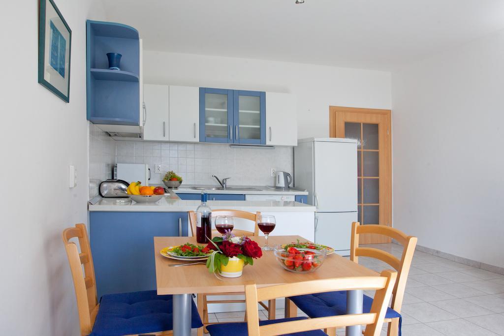 Apartment Firule Sandy Beach Split Exteriör bild