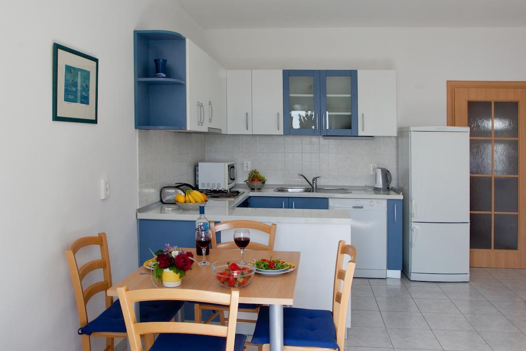 Apartment Firule Sandy Beach Split Exteriör bild