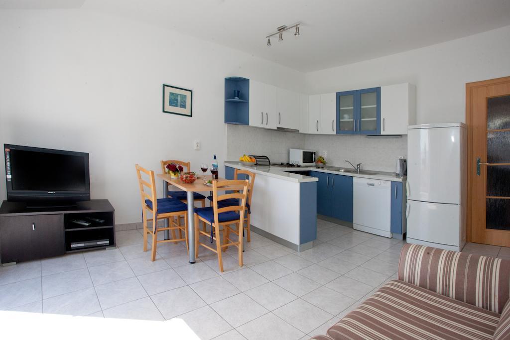 Apartment Firule Sandy Beach Split Exteriör bild