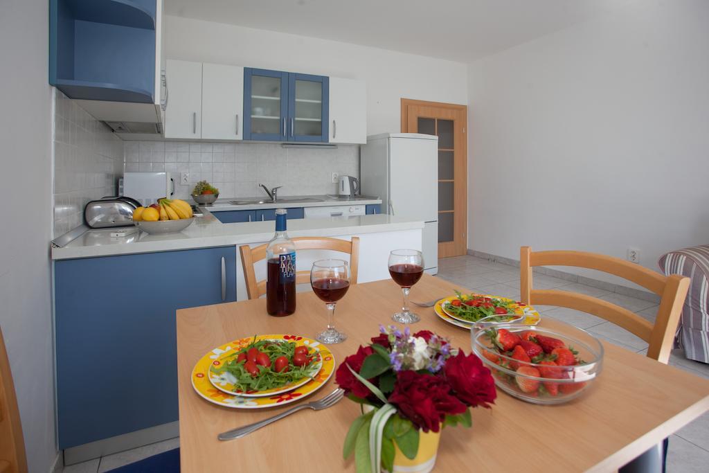 Apartment Firule Sandy Beach Split Exteriör bild